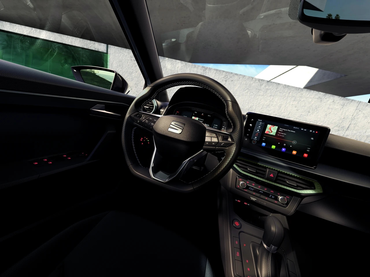 Kierownica i virtual cockpit w nowym SEACIE Aronie