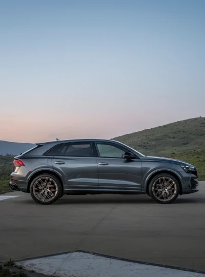 Audi RSQ8
