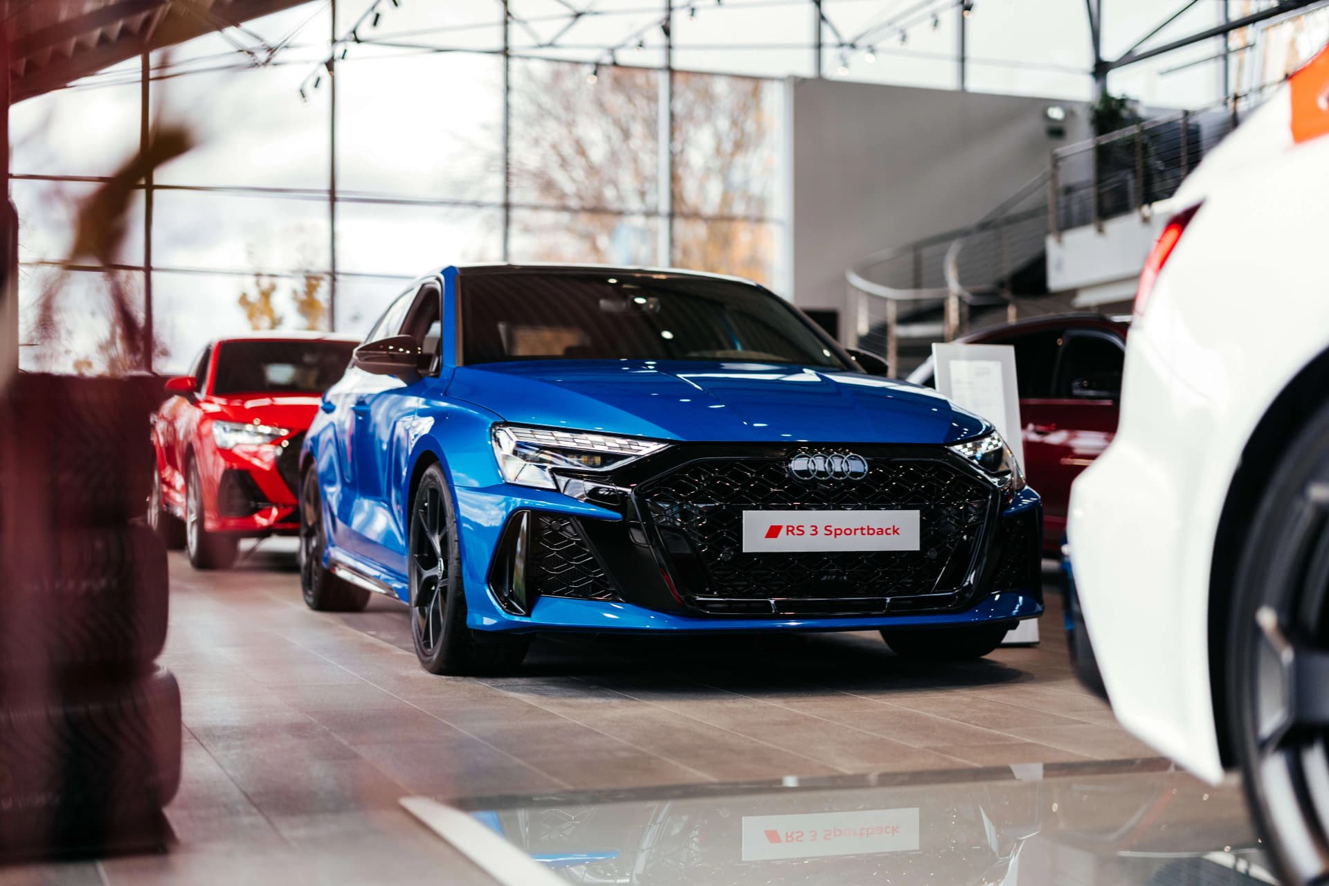 Ekspozycja modelu Audi RS 3 Sportback w salonie