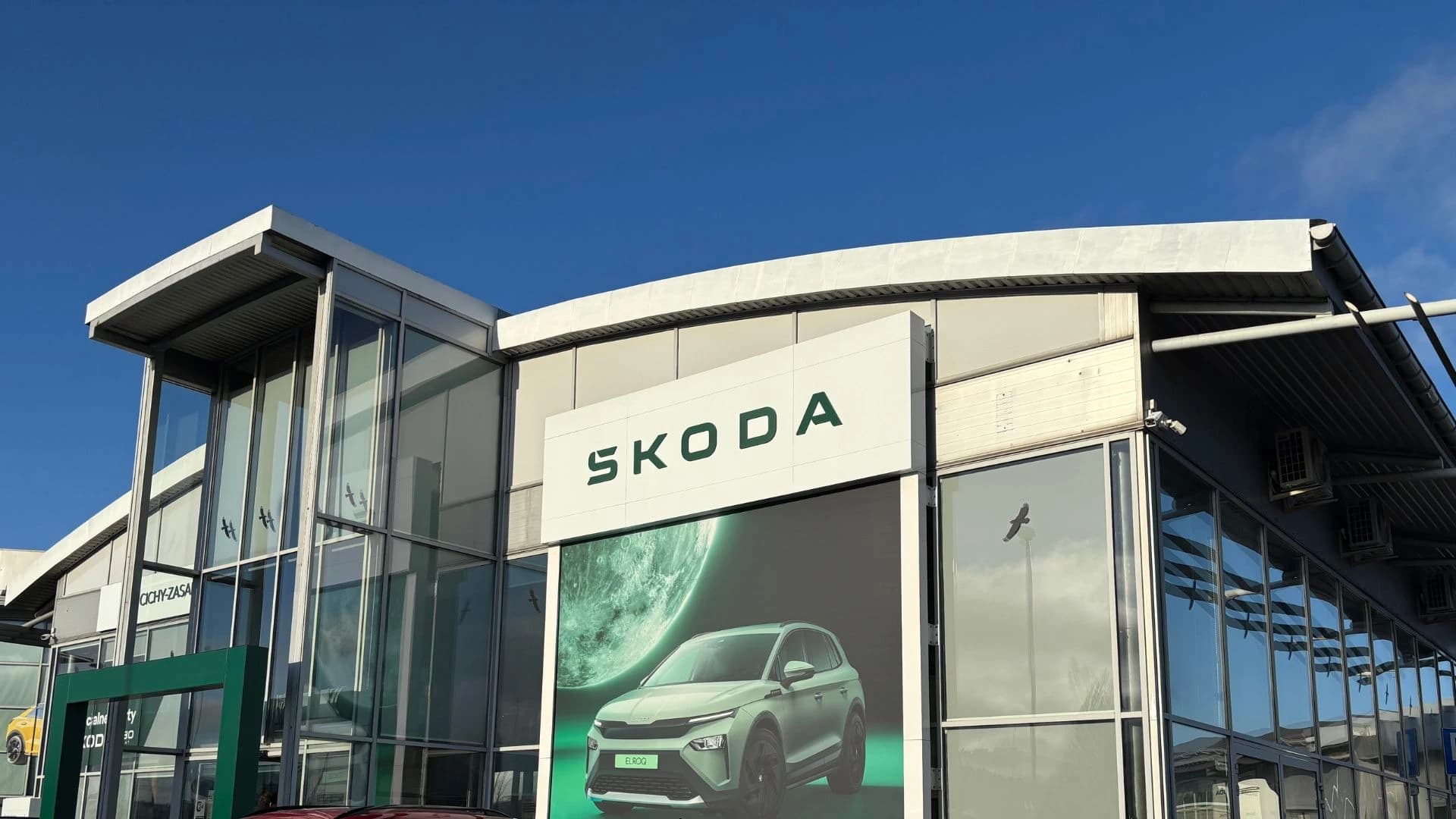 Salon Skody na ulicy Struga w Warszawie