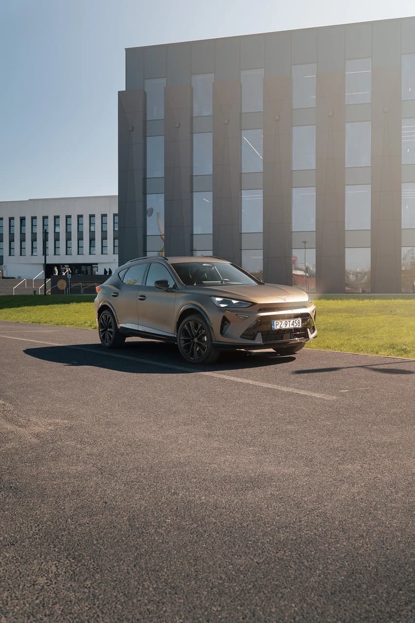 CUPRA Formentor Bronze Matt