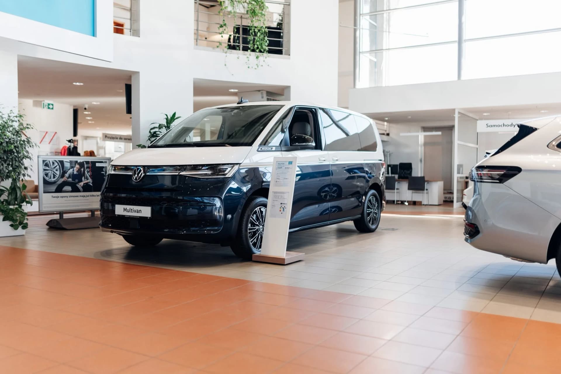 Wakacyjna promocja Volkswagen Samochody Dostawcze w salonie Cichy-Zasada Warszawa-Piaseczno