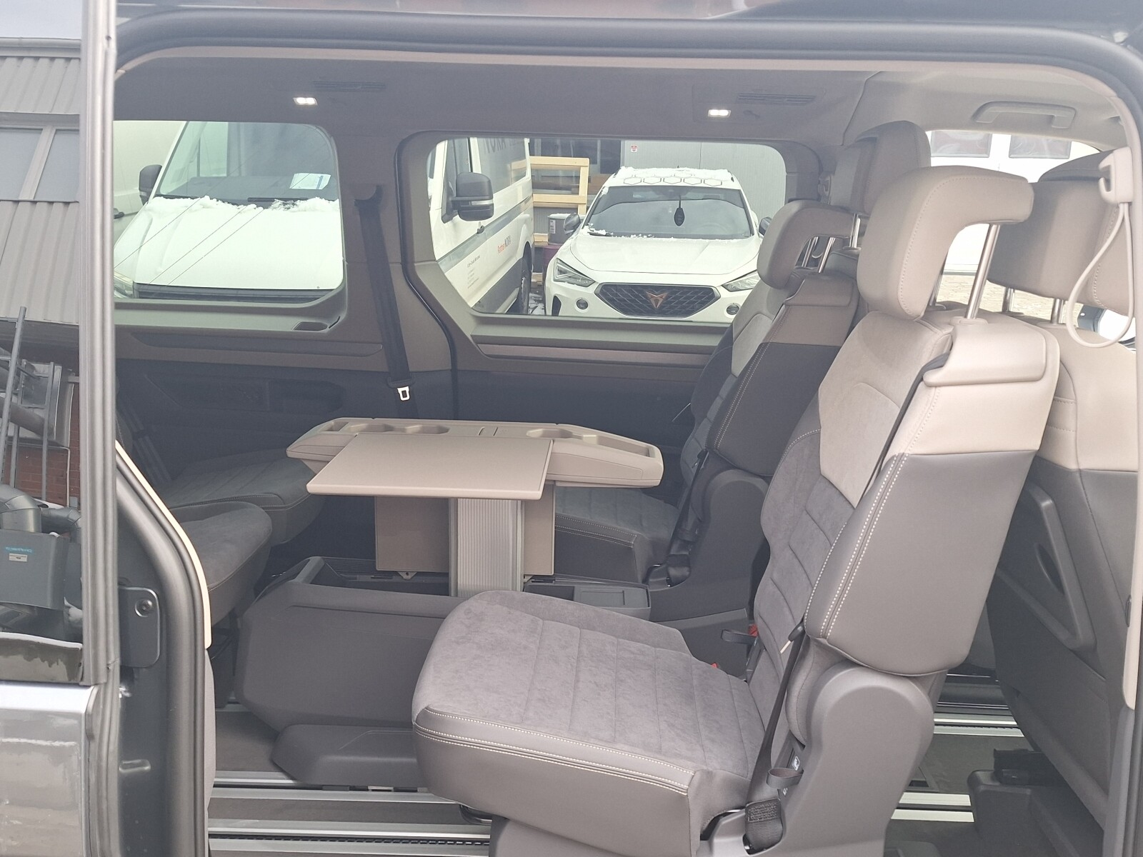 Volkswagen Nowy Multivan