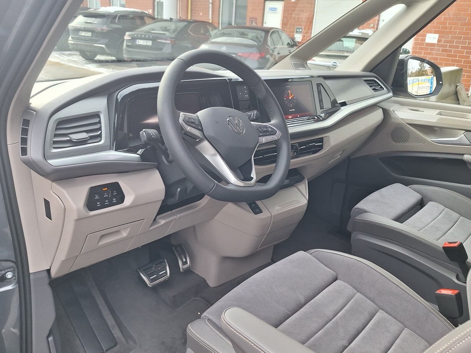 Volkswagen Nowy Multivan