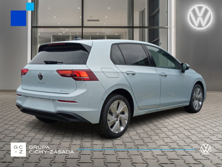 Volkswagen Golf 2025