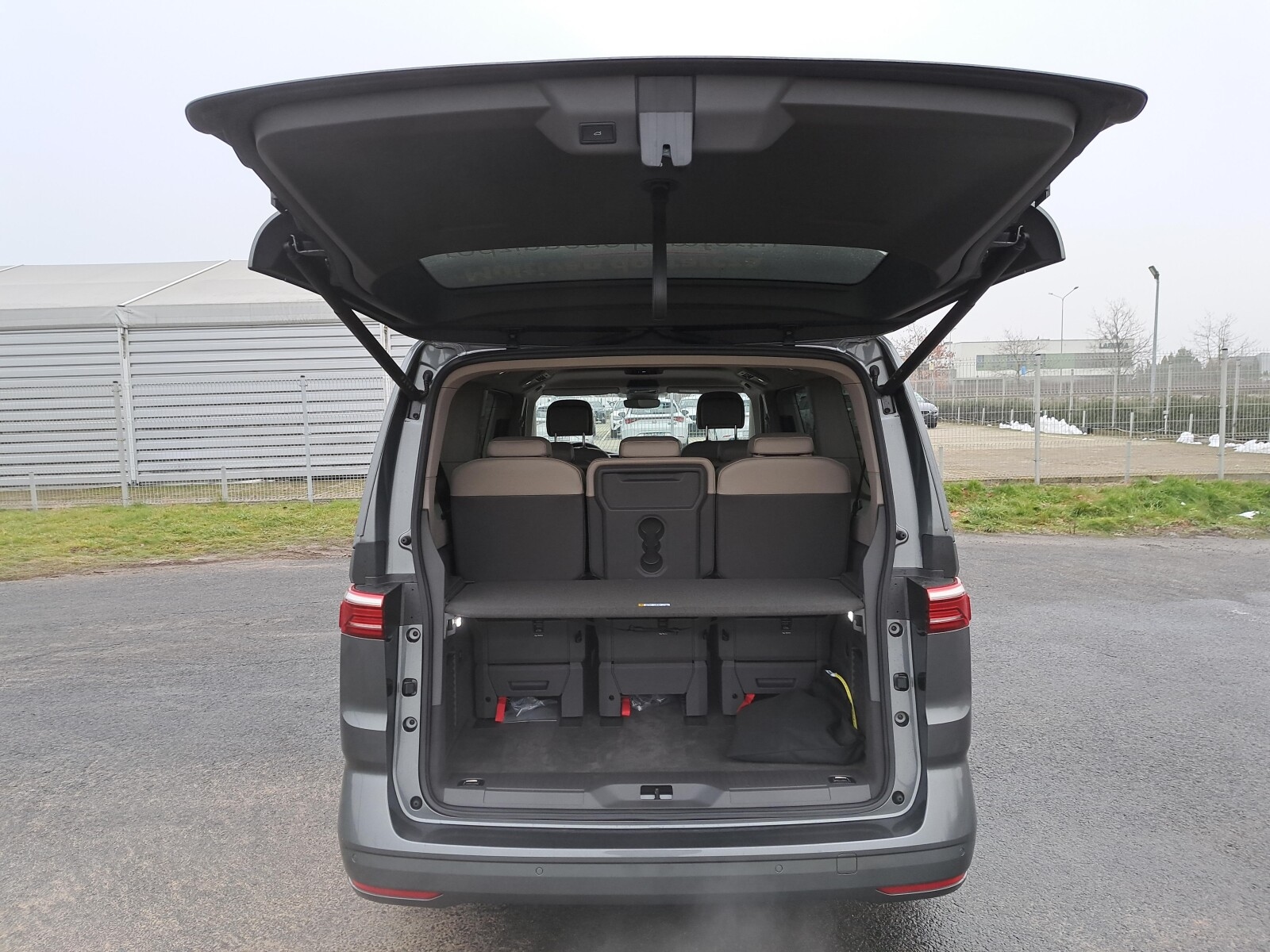 Volkswagen Nowy Multivan