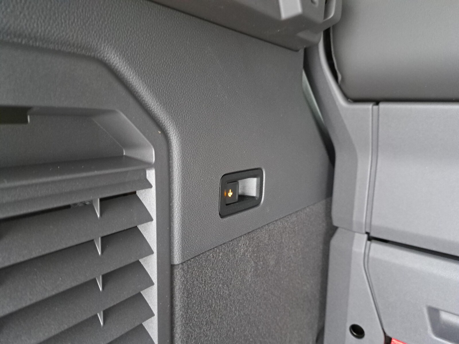 Volkswagen Nowy Multivan