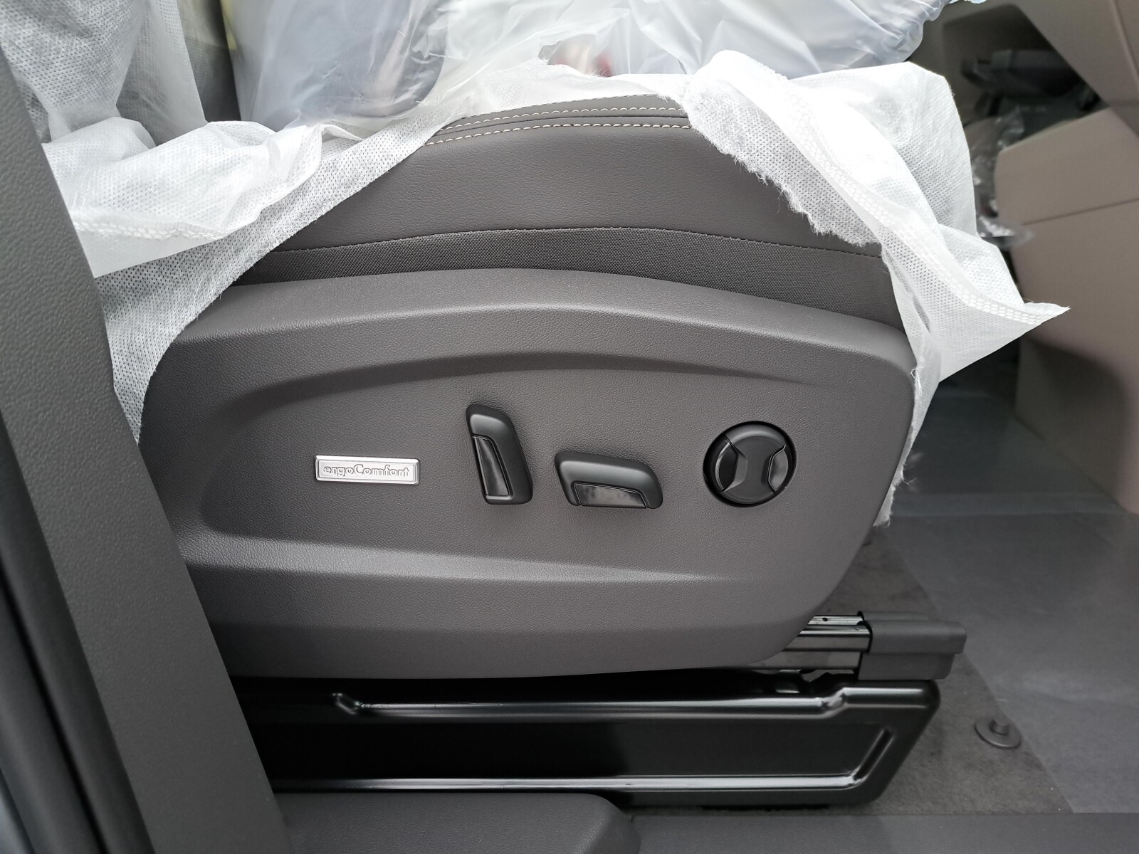 Volkswagen Nowy Multivan