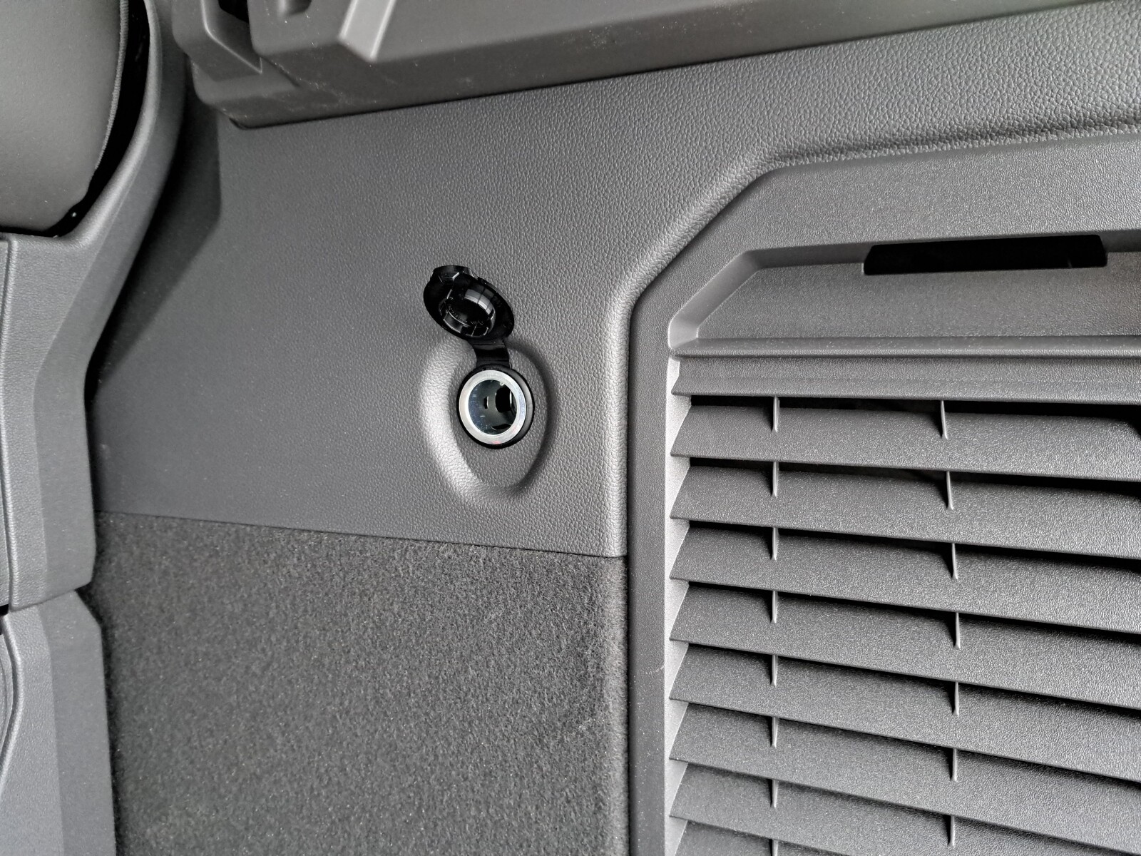 Volkswagen Nowy Multivan