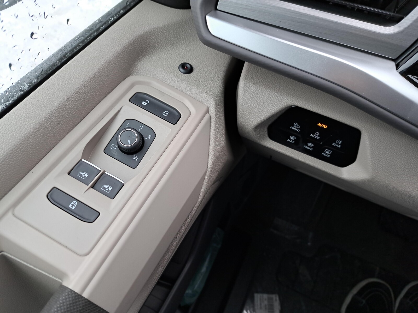 Volkswagen Nowy Multivan