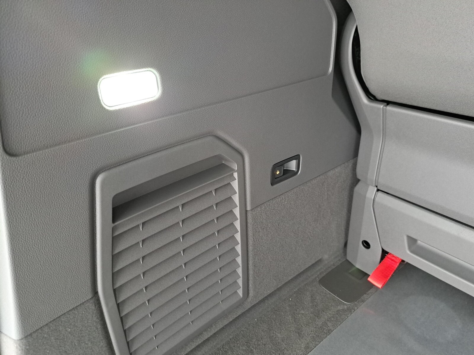 Volkswagen Nowy Multivan