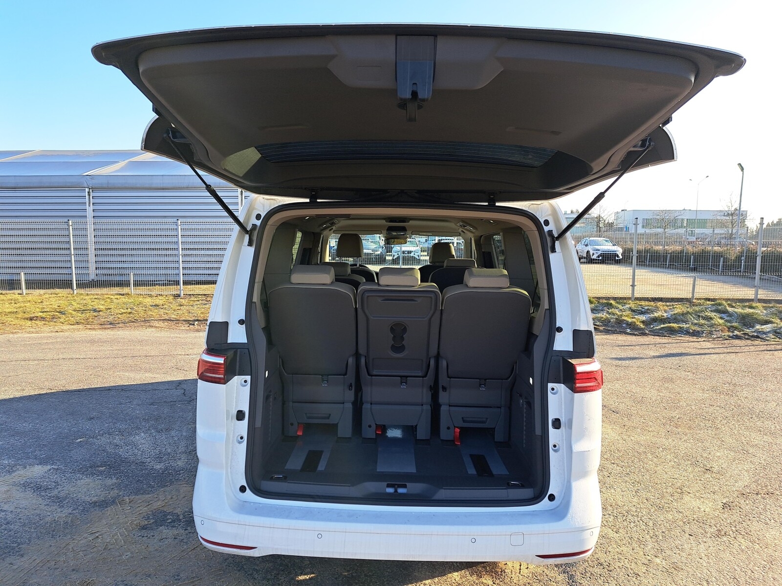 Volkswagen Nowy Multivan