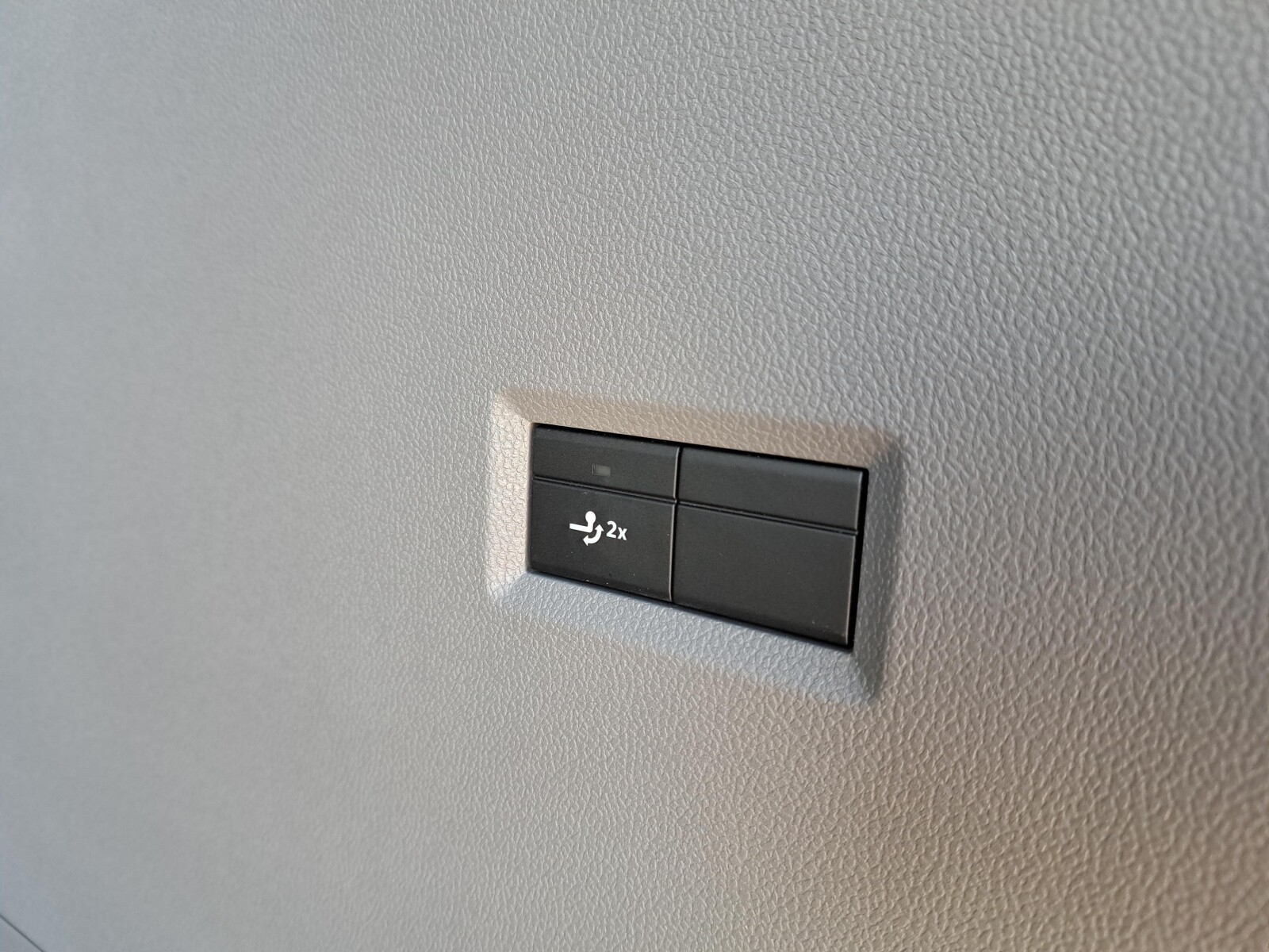 Volkswagen Nowa Caravelle