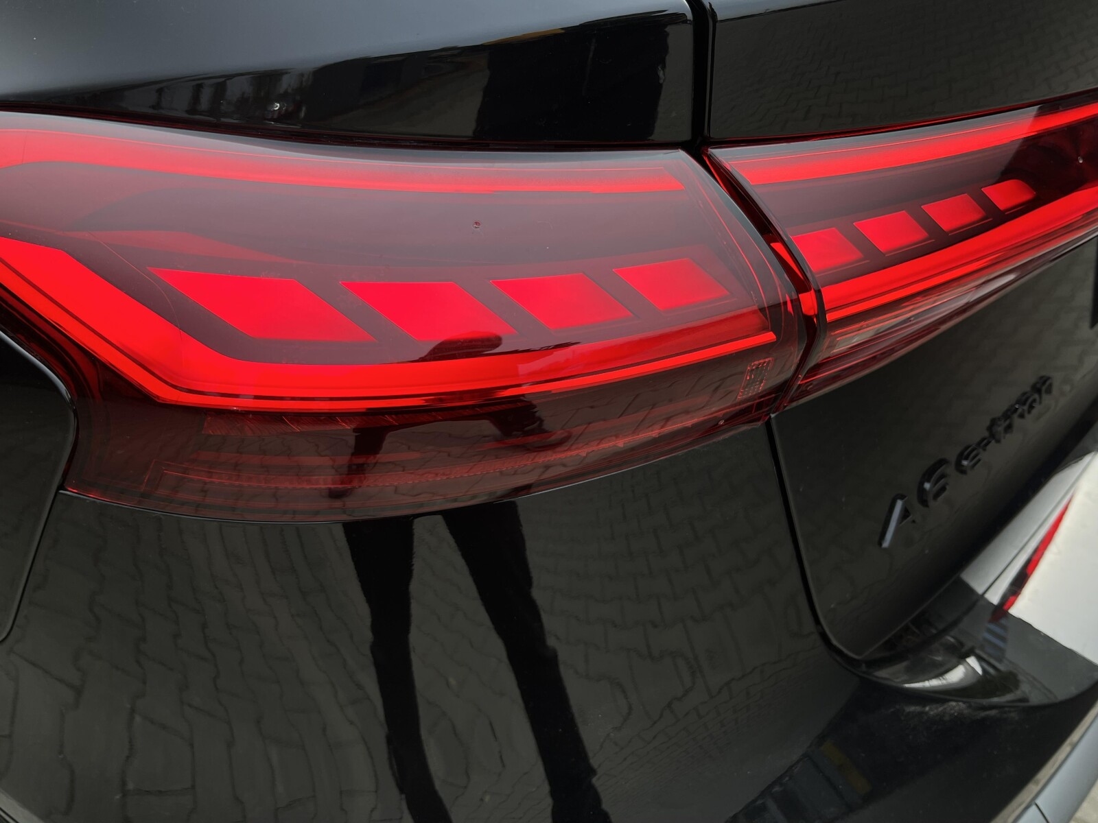 Audi A6 Avant e-tron