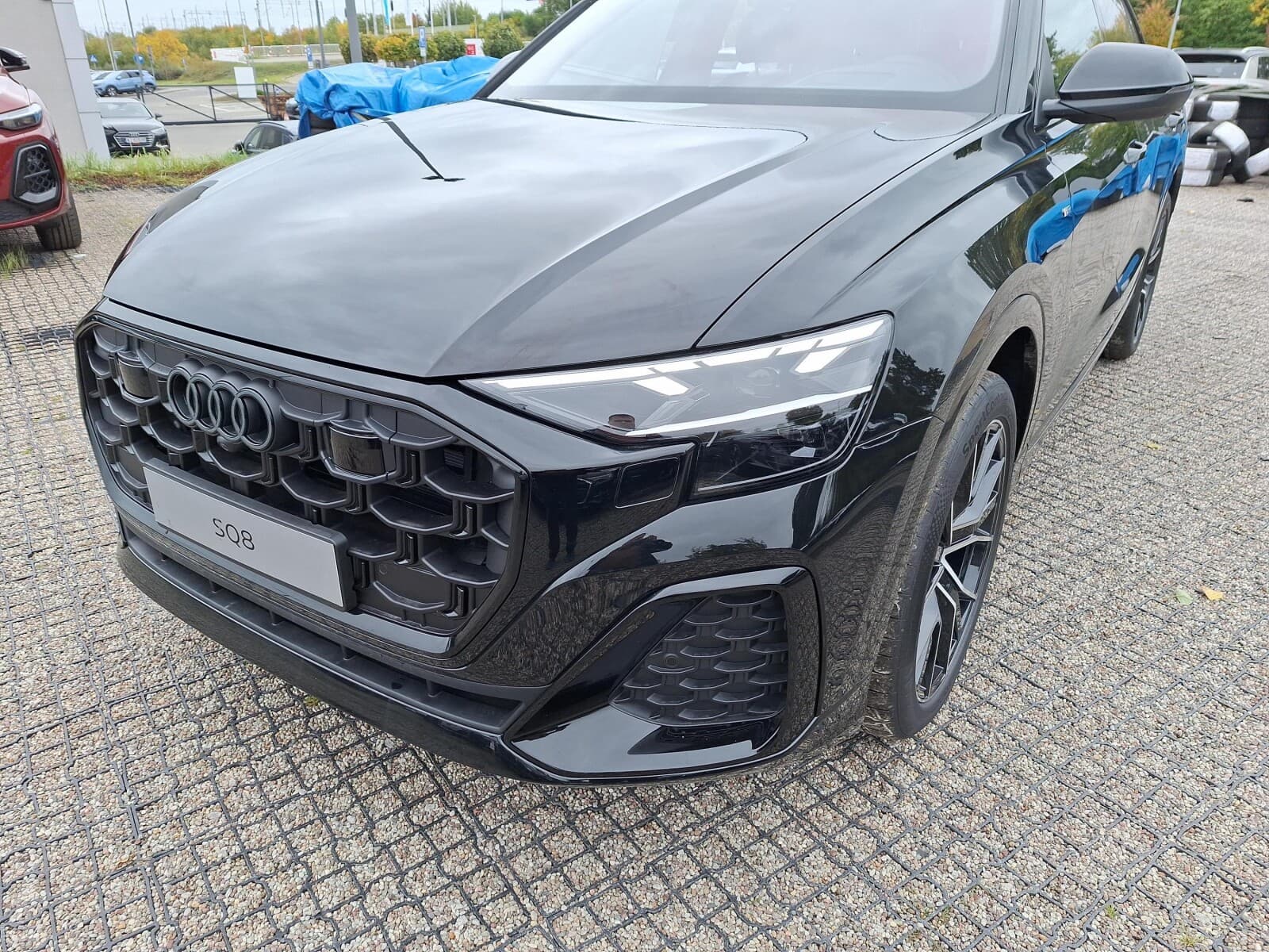 Audi Q8