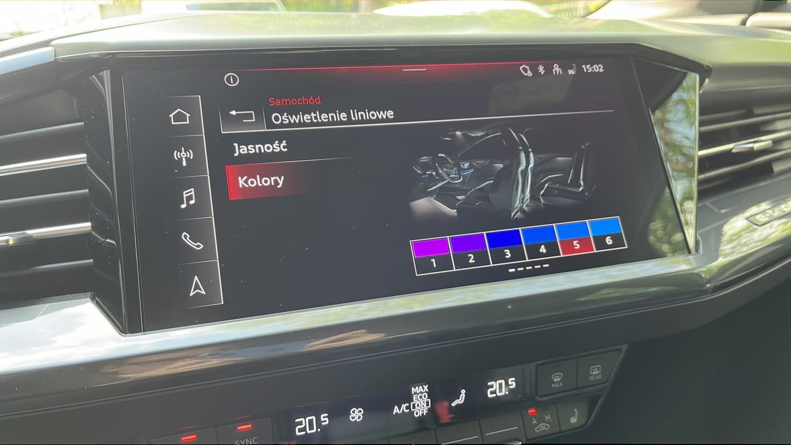 Audi Q4