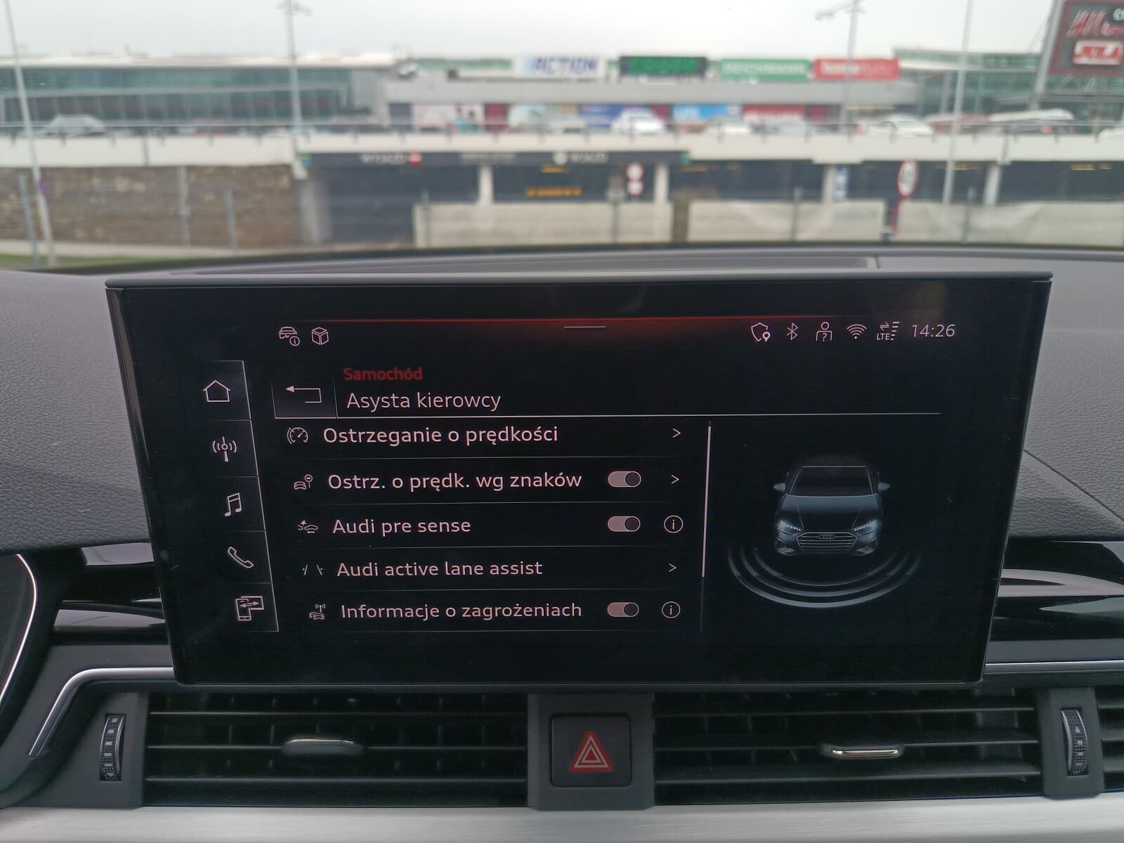 Audi A4 Limousine