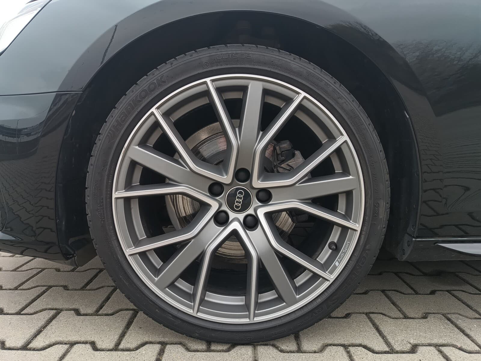 Audi A4 Limousine
