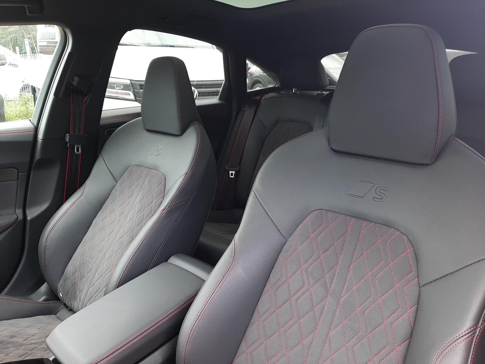 Audi S5 Limousine