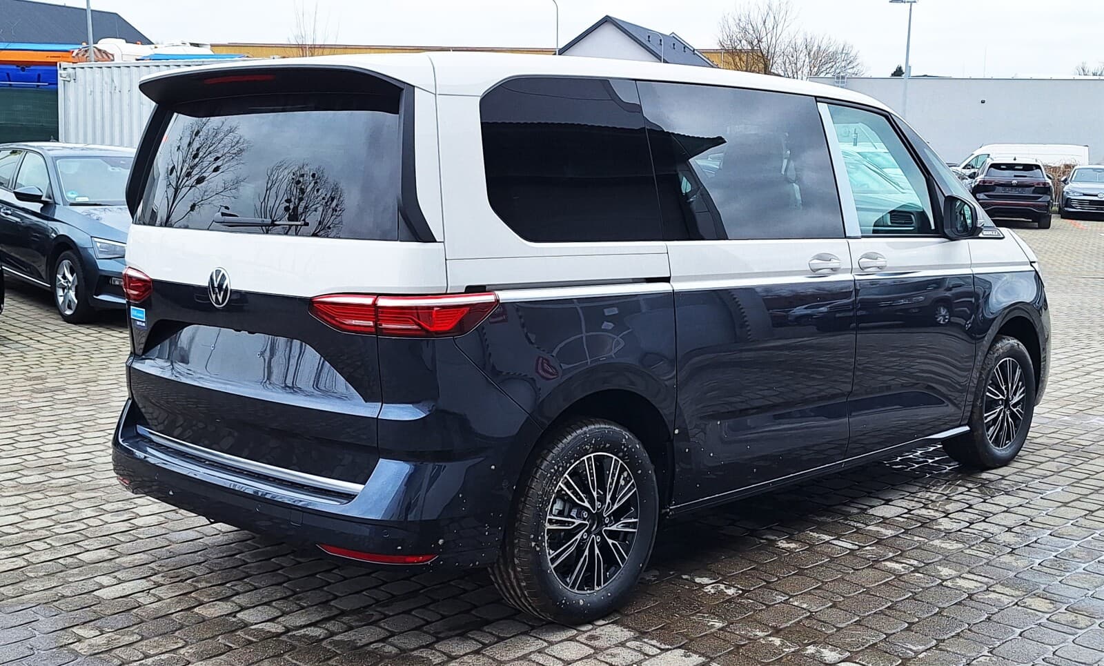 Volkswagen Nowy Multivan