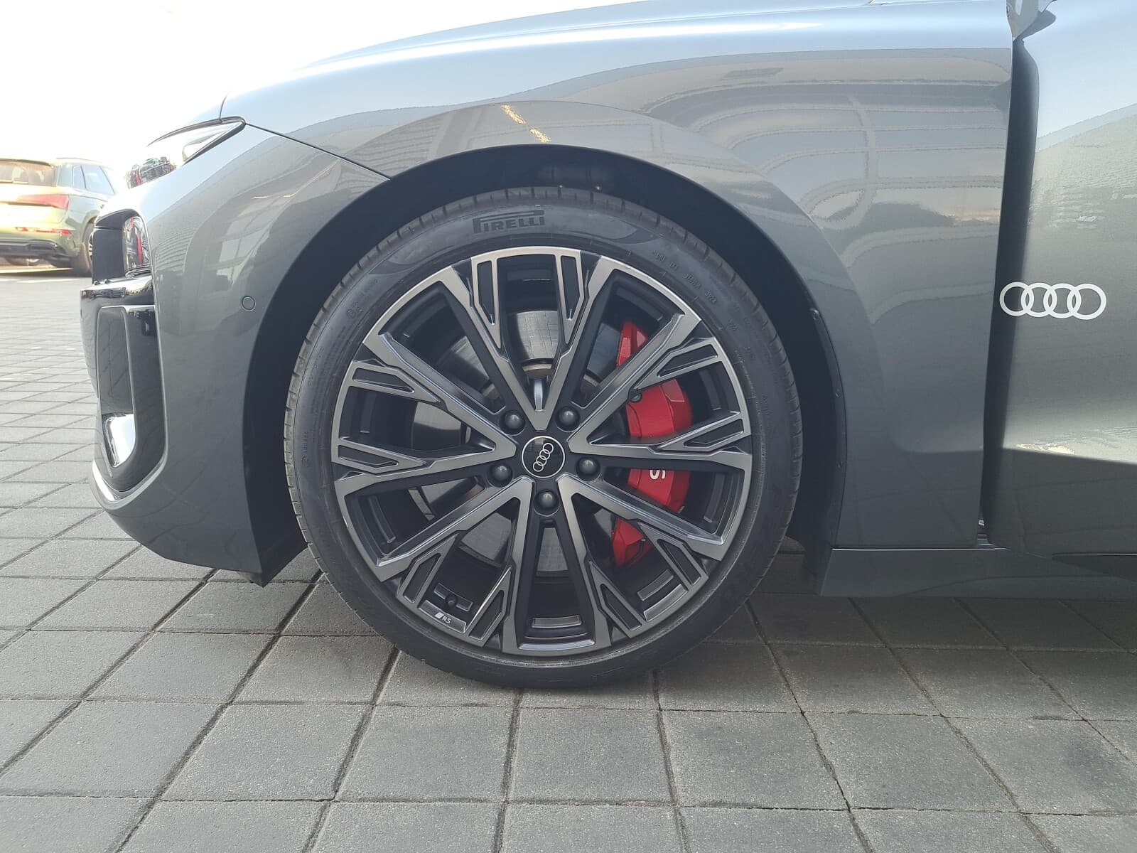 Audi A6 Avant e-tron