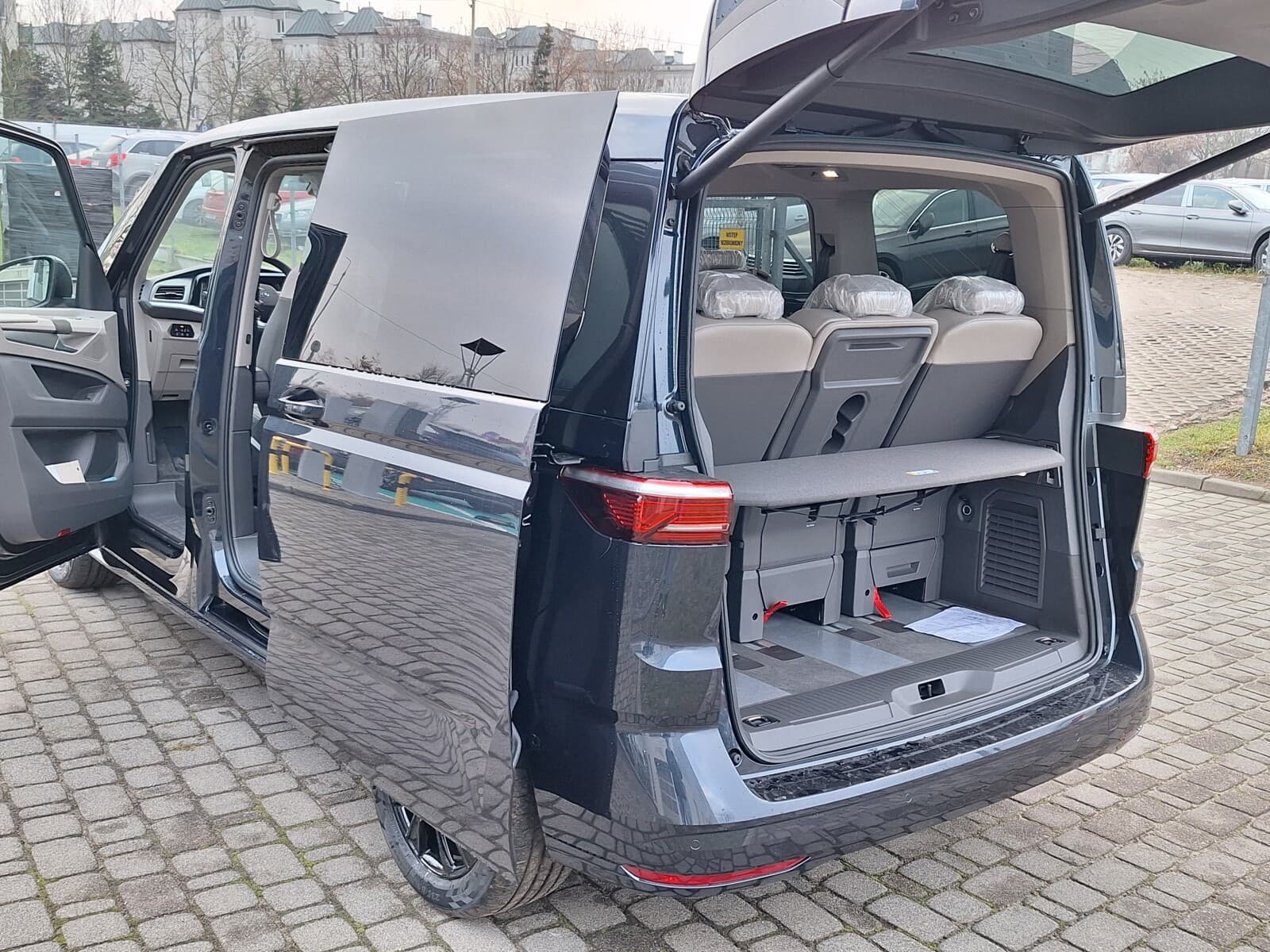 Volkswagen Nowy Multivan