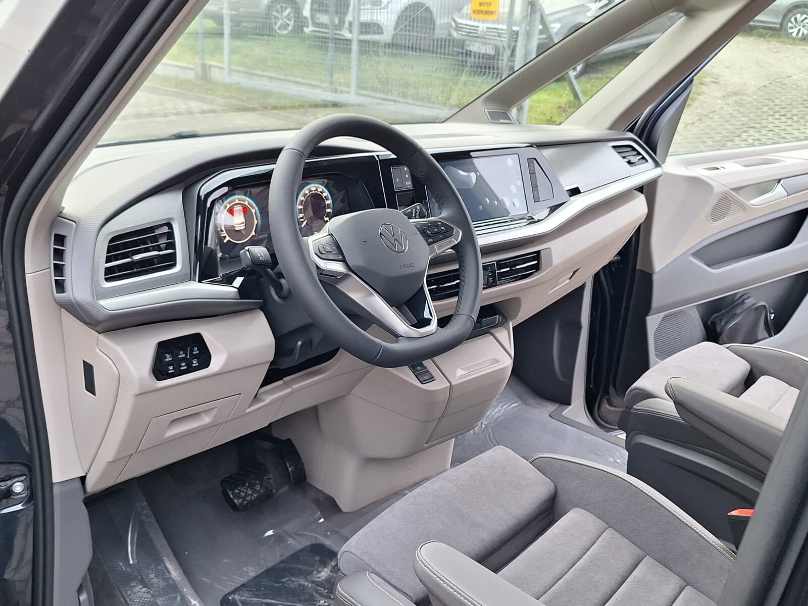 Volkswagen Nowy Multivan