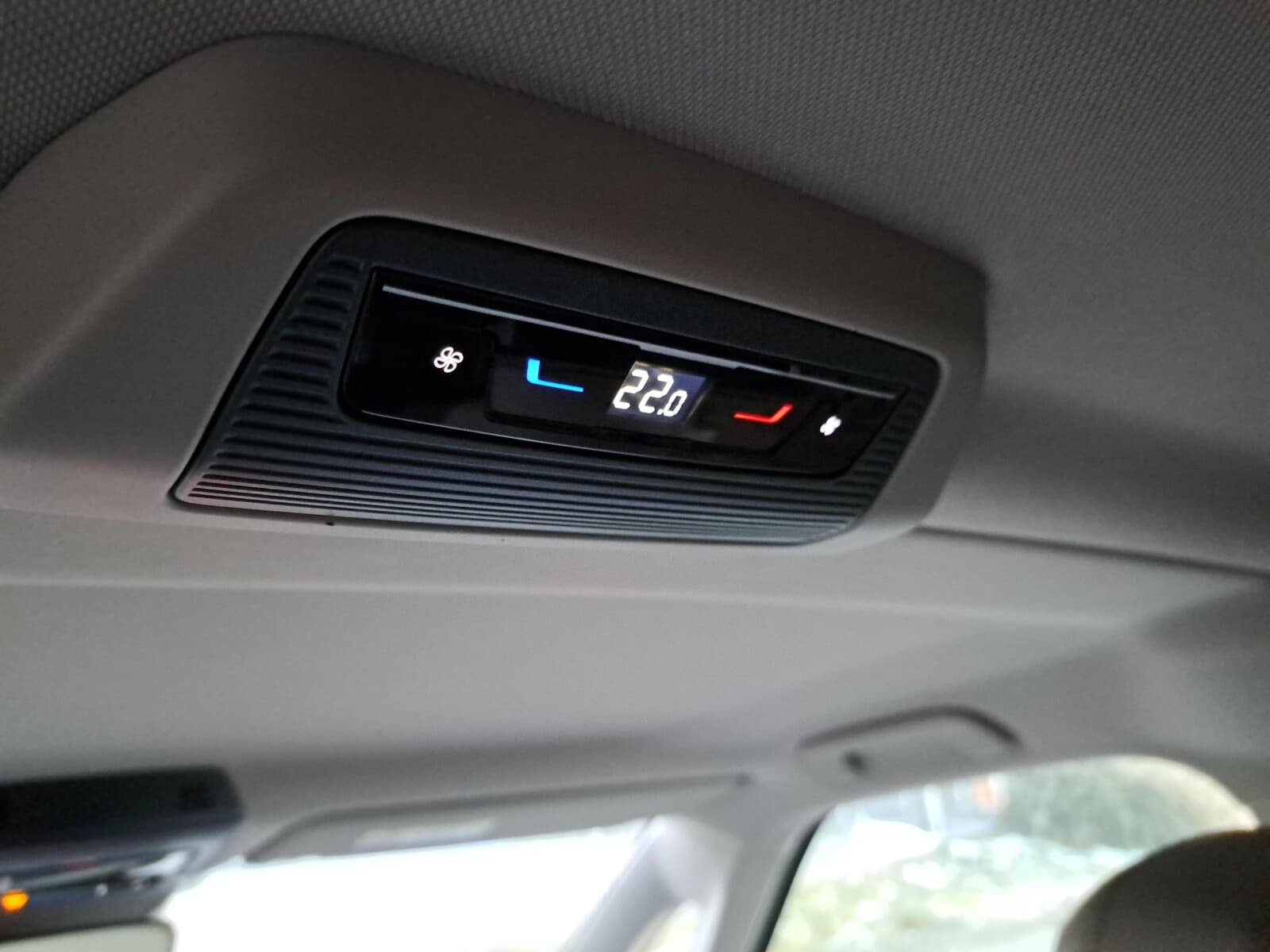 Volkswagen Nowy Multivan