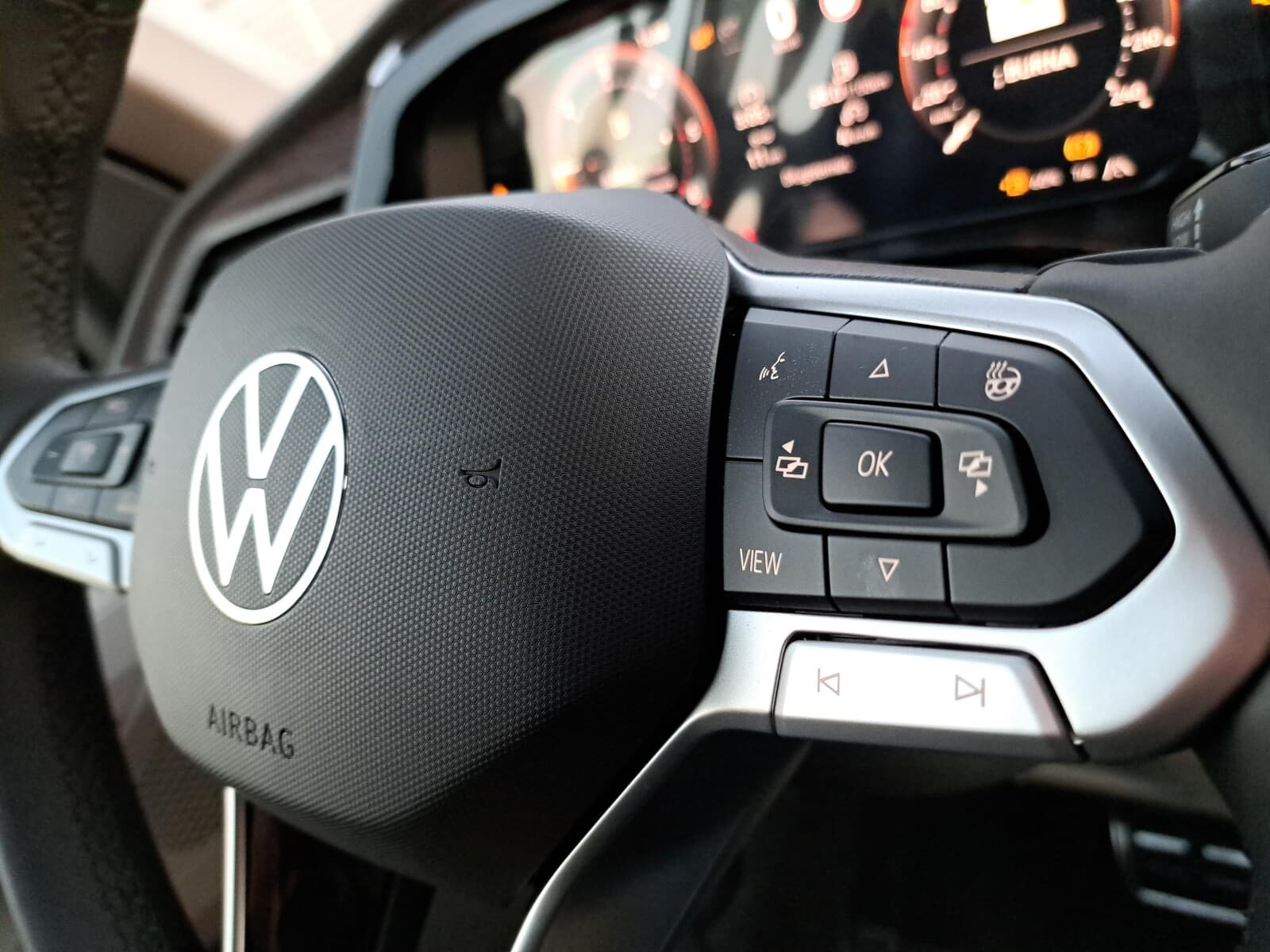 Volkswagen Nowy Multivan