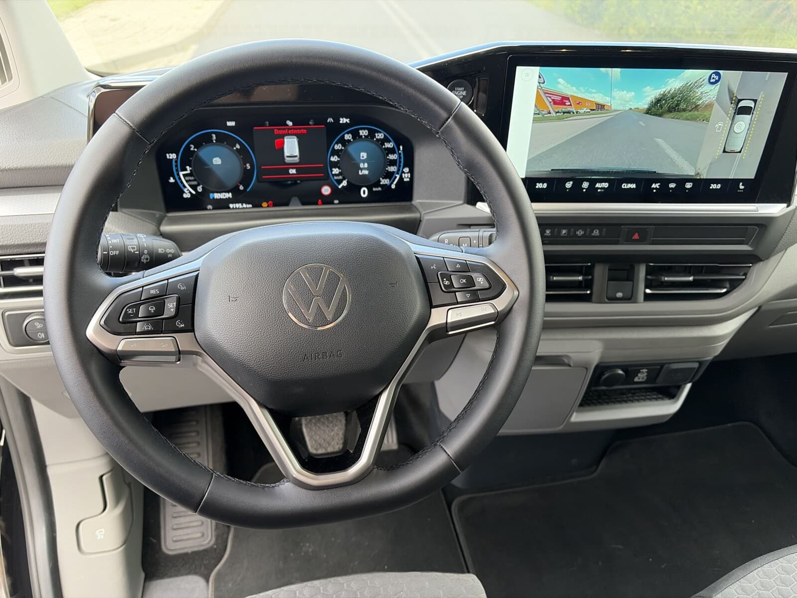 Volkswagen Caravelle