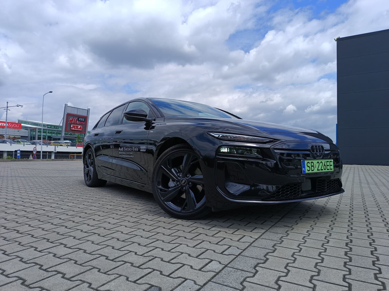 Audi A6 Avant e-tron