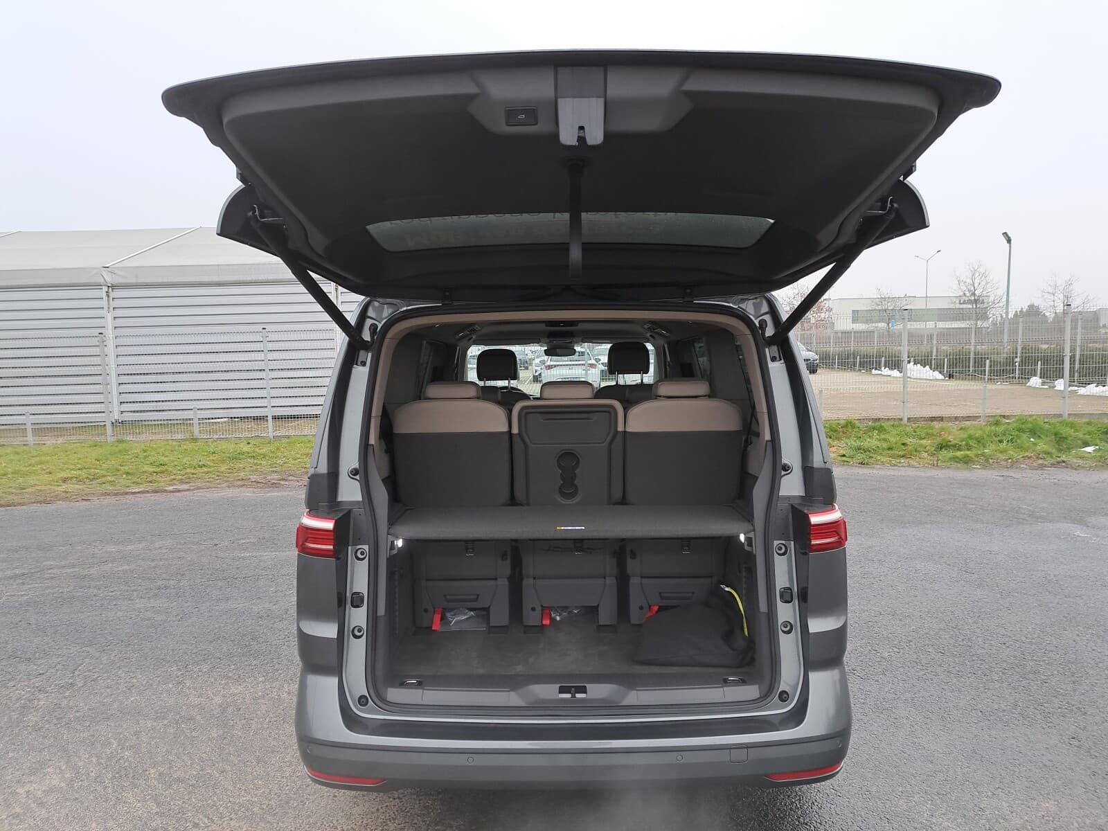 Volkswagen Nowy Multivan