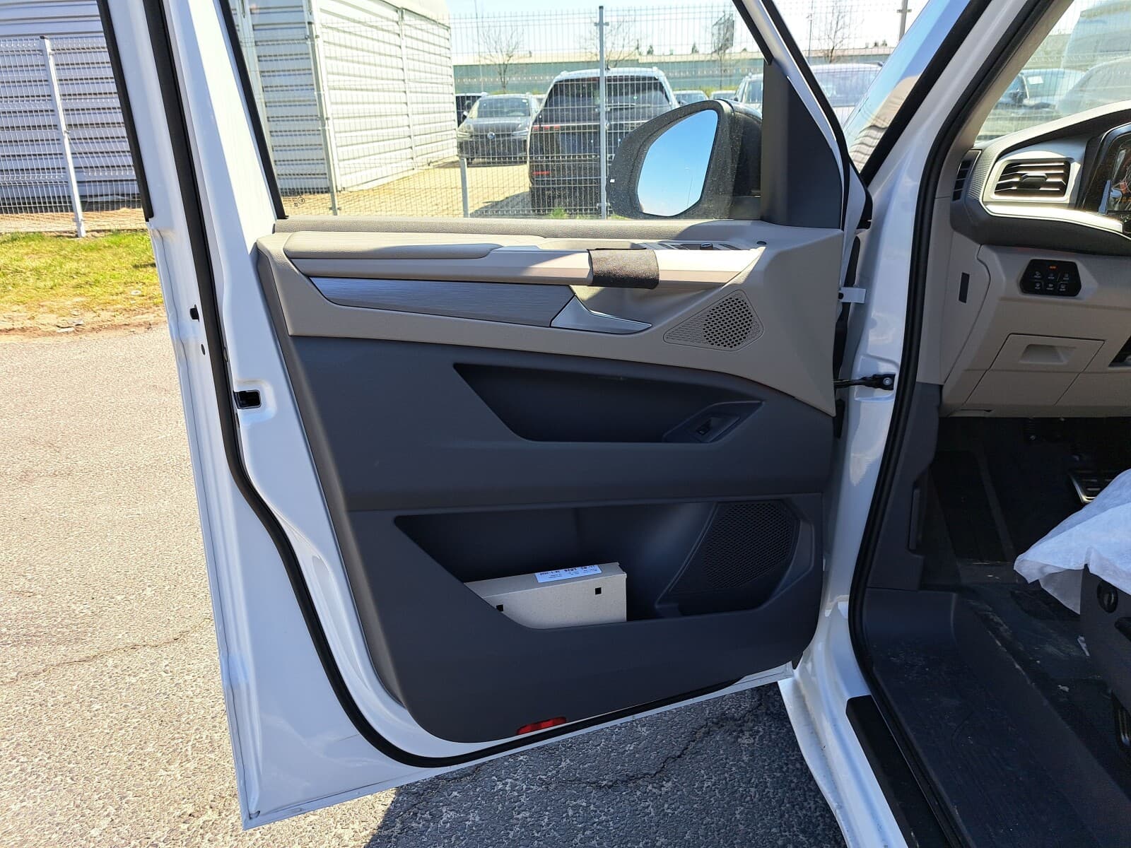 Volkswagen Nowy Multivan