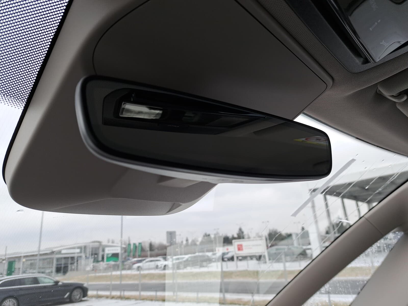 Volkswagen Nowy Multivan