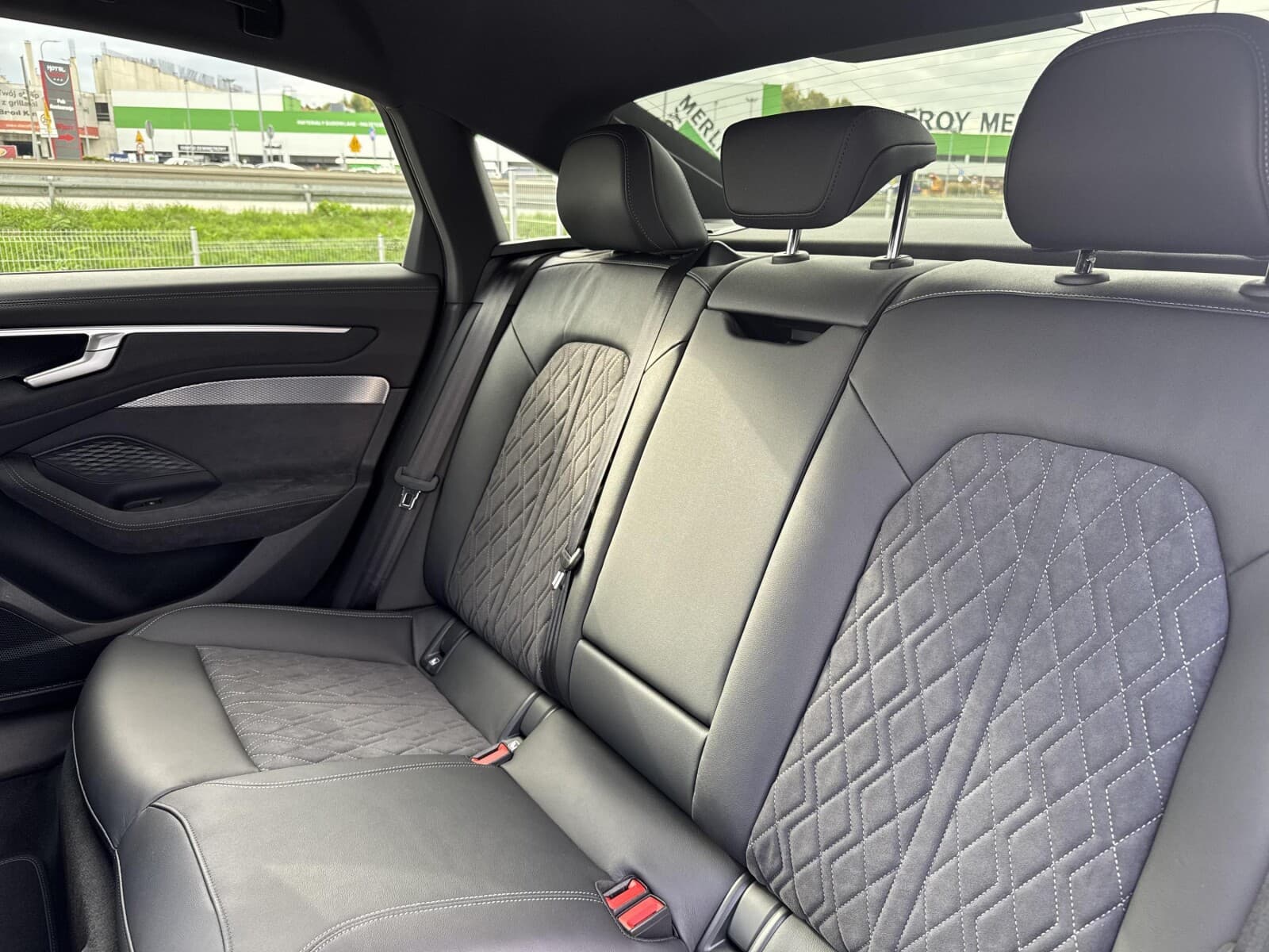Audi A6 Limousine