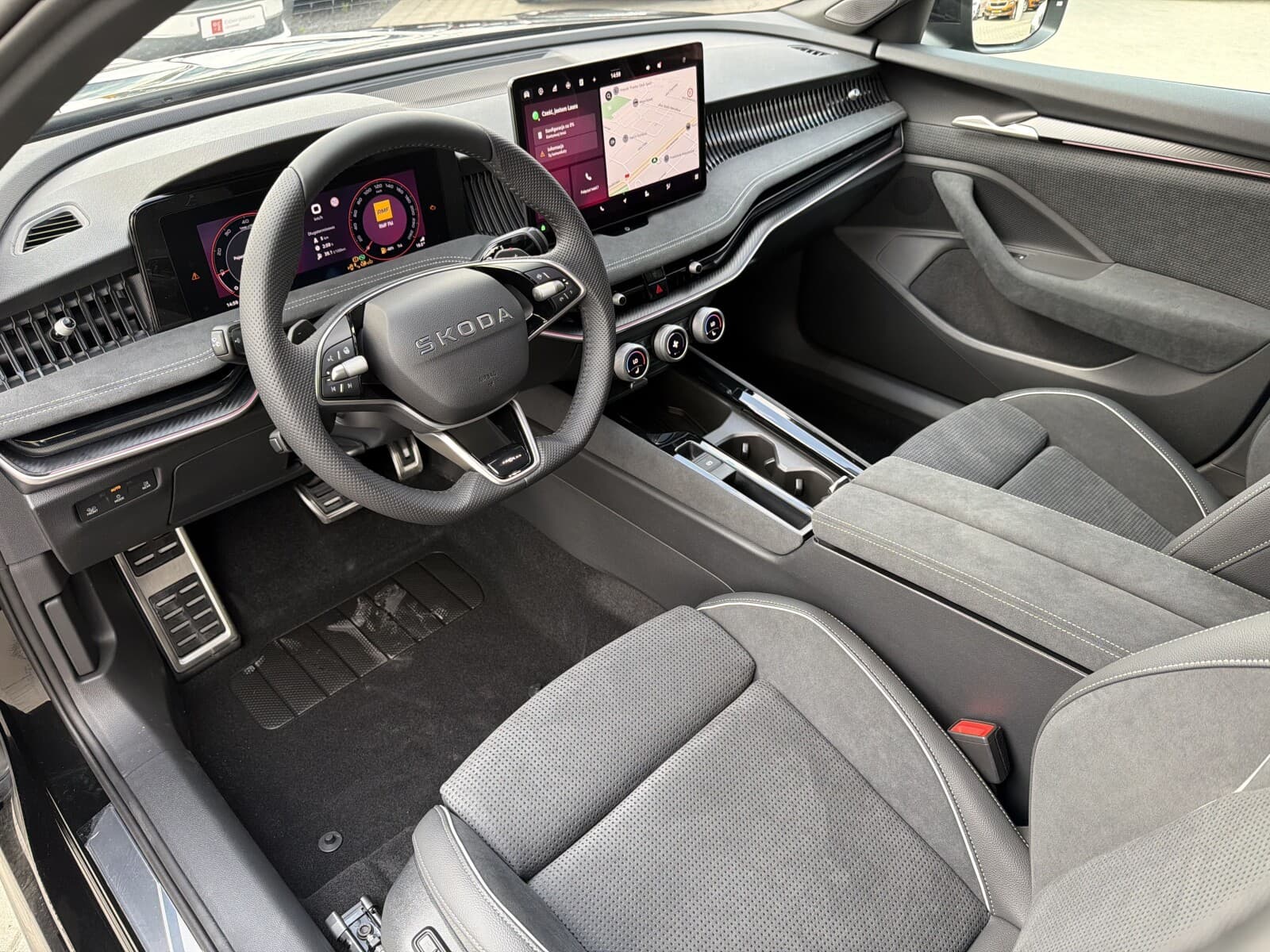 Škoda Superb Combi