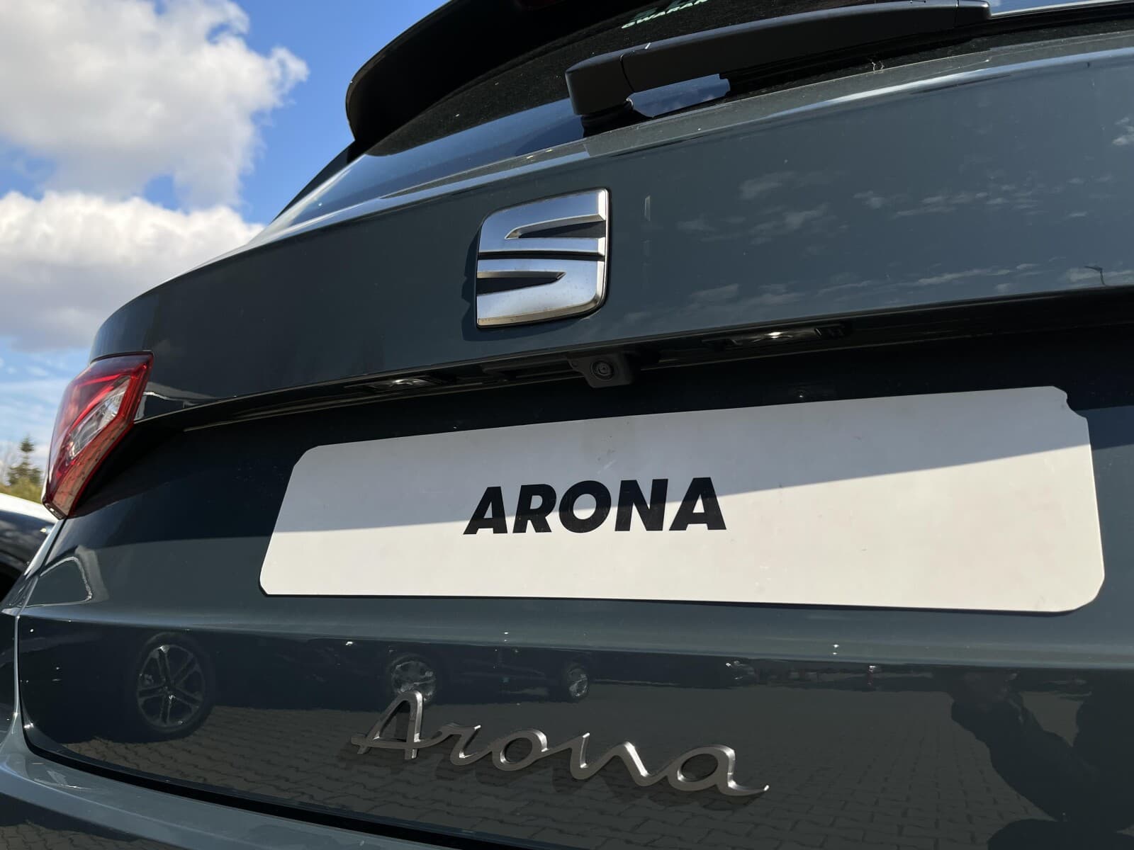 Seat Arona