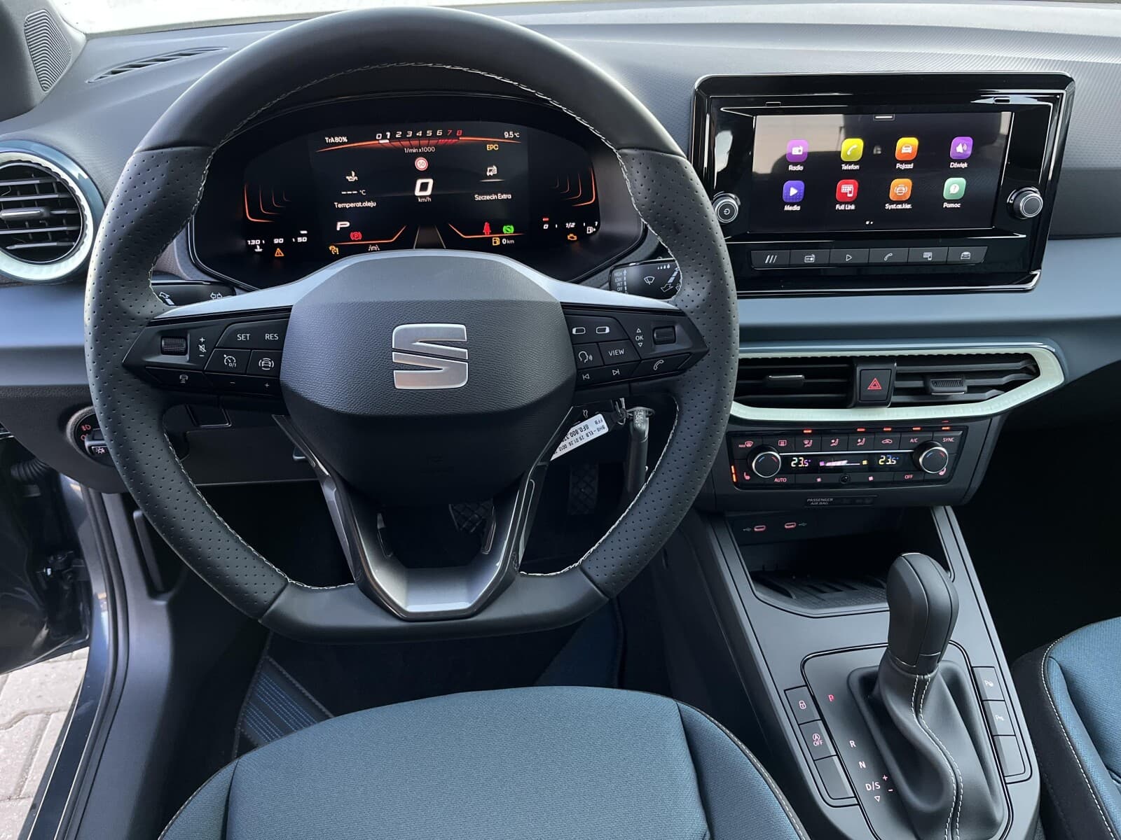 Seat Arona