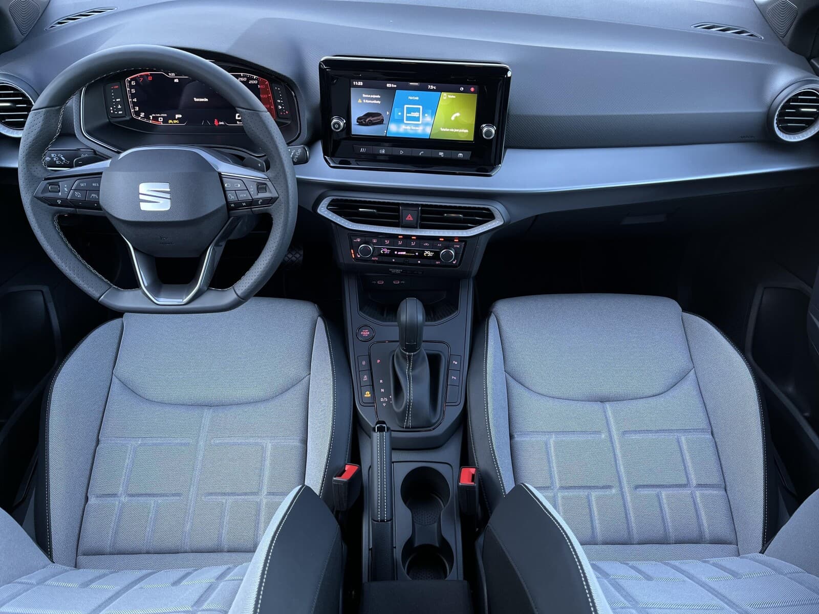 Seat Arona