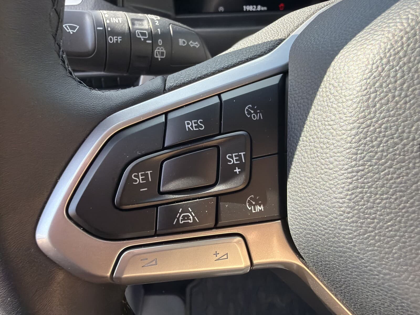 Volkswagen Nowa Caravelle