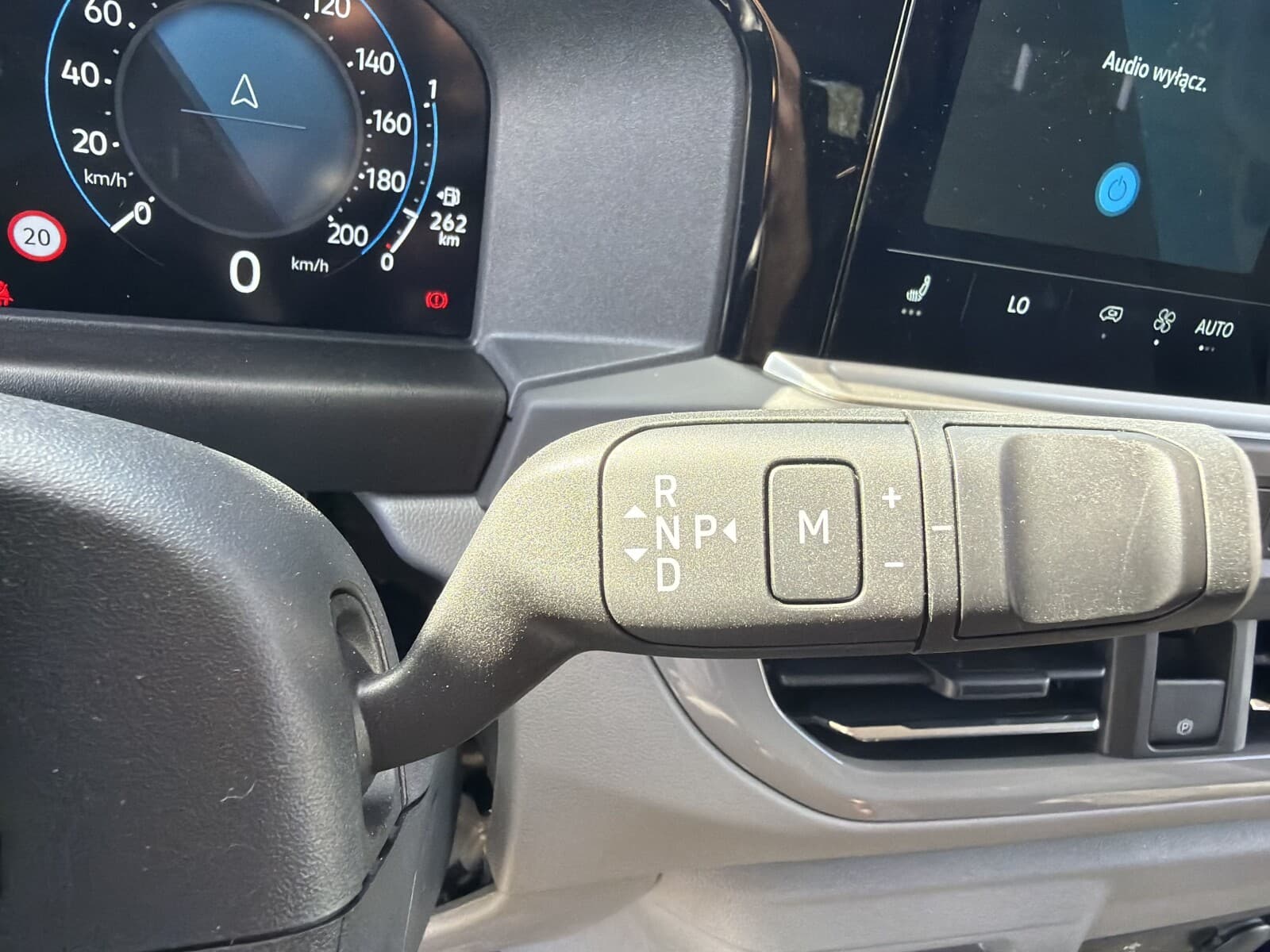 Volkswagen Nowa Caravelle