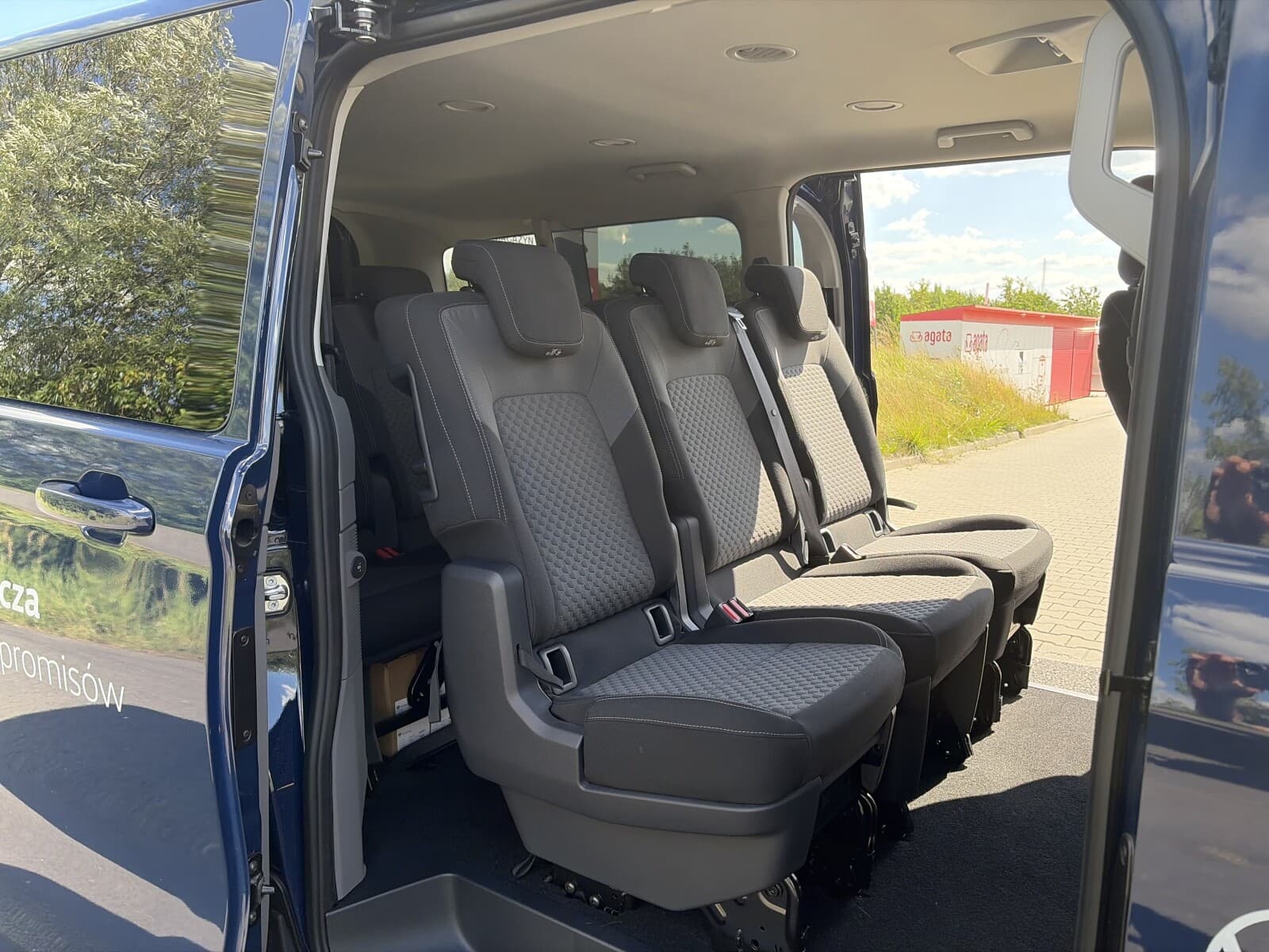 Volkswagen Nowa Caravelle