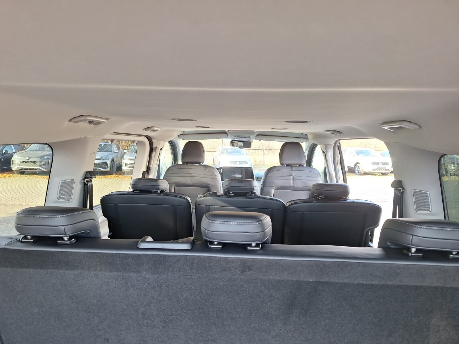 Volkswagen Caravelle