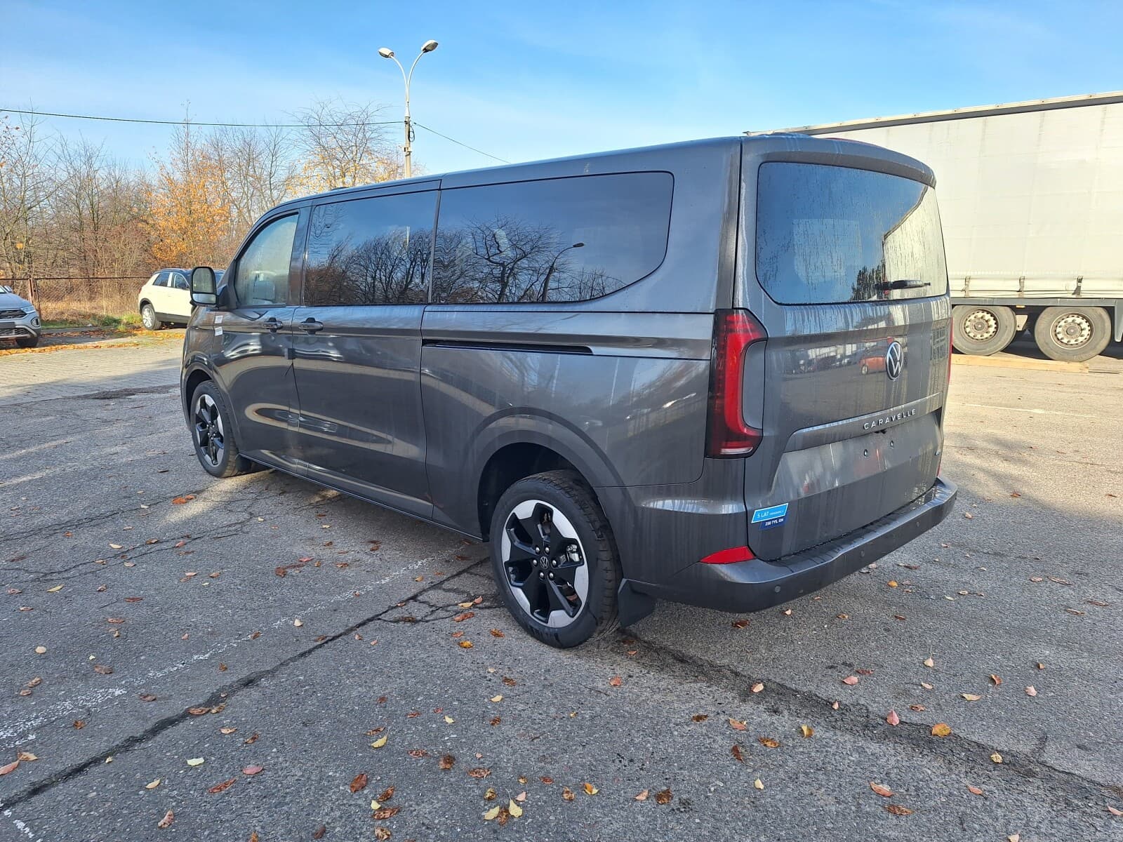 Volkswagen Caravelle