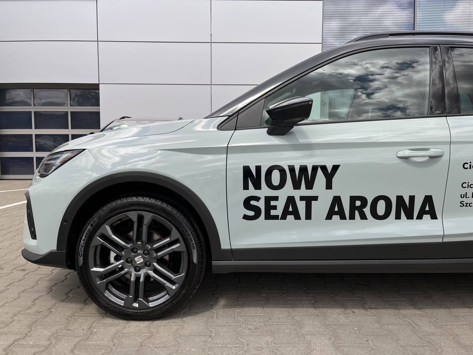 Seat Arona