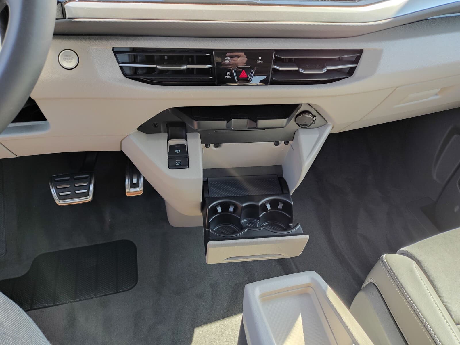 Volkswagen Nowy Multivan