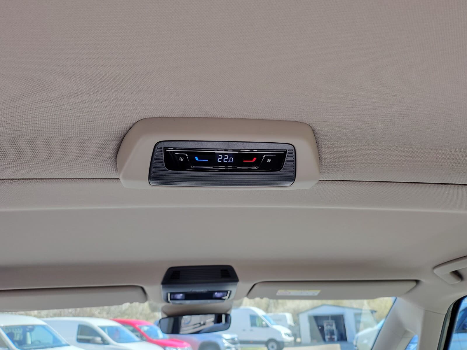 Volkswagen Nowy Multivan