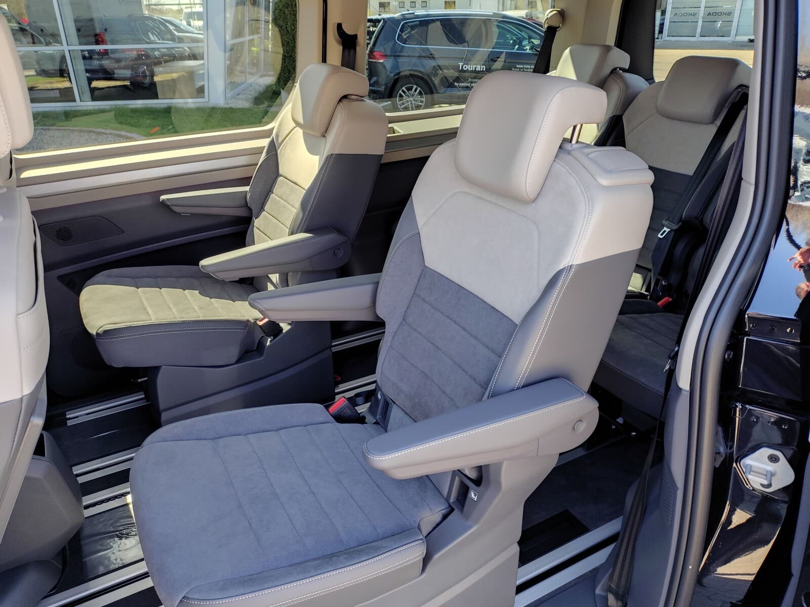 Volkswagen Nowy Multivan