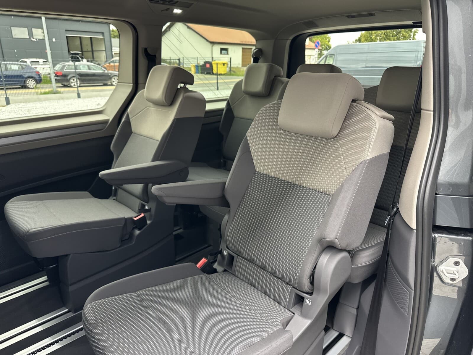 Volkswagen Nowy Multivan