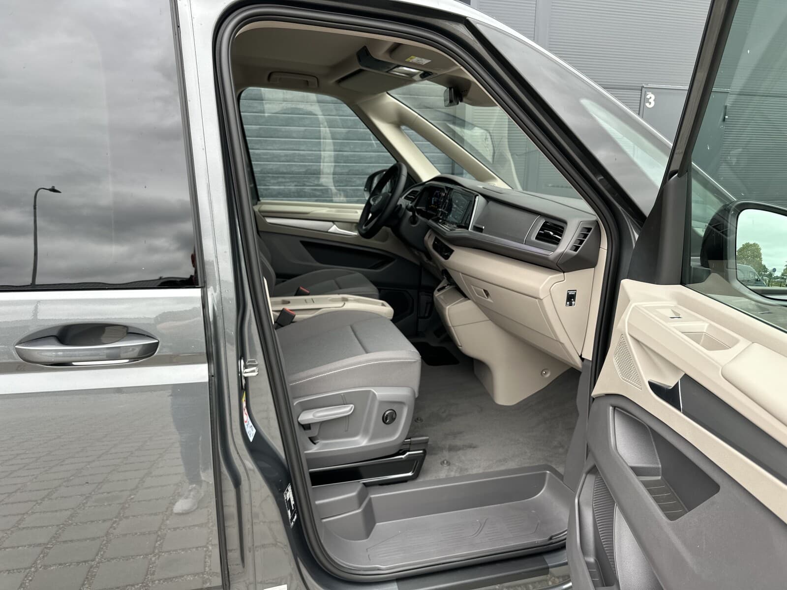 Volkswagen Nowy Multivan
